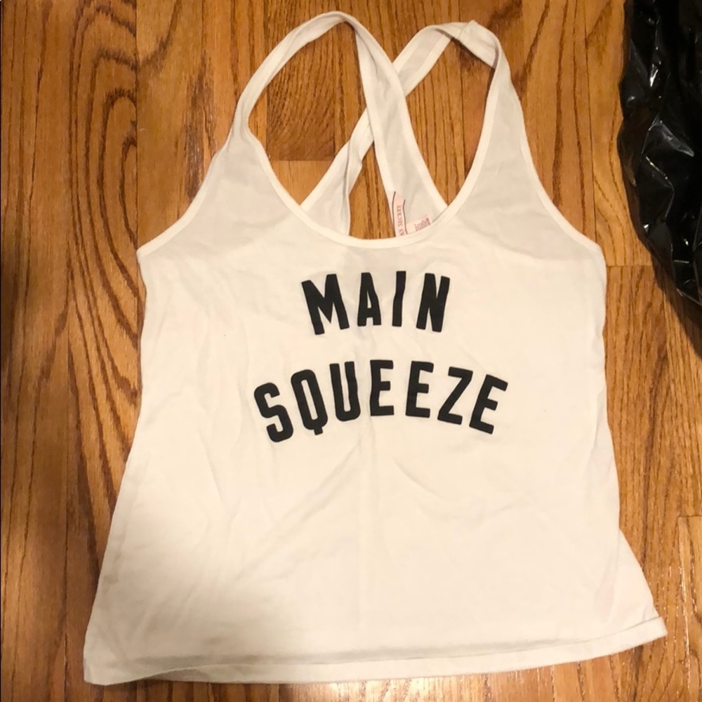 Main squeeze tank top